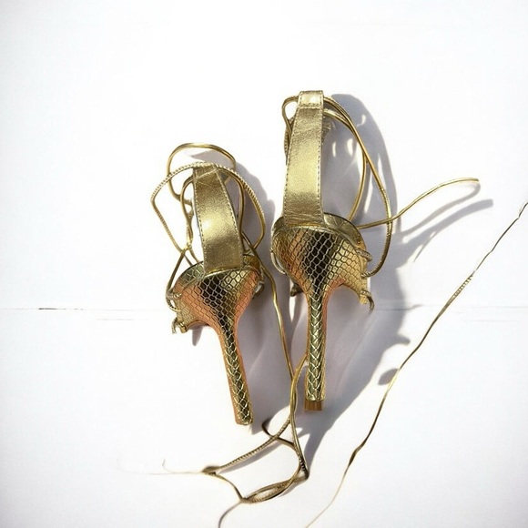 🌻 Schutz Strappy Gold Leather Snake Embossed Heyde Heels Size 8 + Box / Dust Bag - Picture 4 of 15